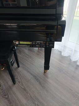 Klavír Yamaha C1 Disklavier - 6