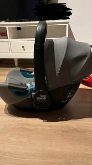 Vajicko BRITAX RÖMER+zakladňa - 6