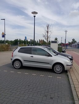 Vw Polo 1.2 benzín 40kw 2004 - 6