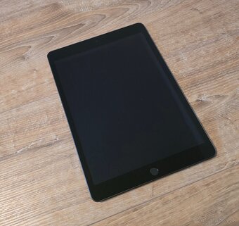 Apple iPad 8 128GB - 6