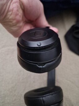 Predám sluchadka Beats Solo3 - 6