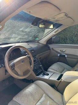 Volvo XC90 2.4 D  4x4 A/T6 - 6