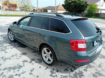 Škoda Octavia 3 2.0tdi Edition DSG - 6
