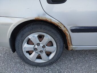Hyundai Accent - 6