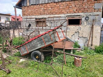Traktor domácej výroby+príslušenstvo - 6