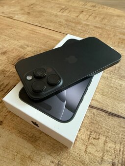 Apple iPhone 16 Pro Max 256GB Black Titanium Záruka Nay - 6