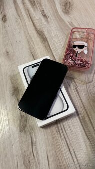 Vymenim iPhone 15 Black 128gh v zaruke bateria 96% - 6