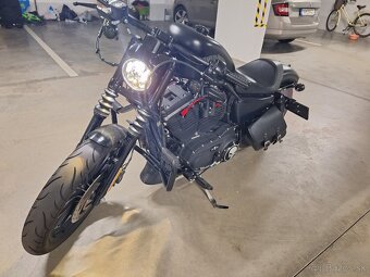 Harley Davidson iron 883 - 6