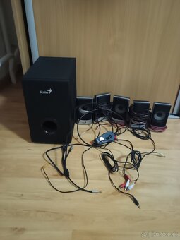 Reproduktory Genius 5.1 + stojánové JVC - 6