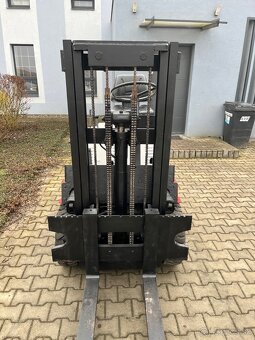 Vysokozdviźný vozík DESTA BVHM 1321 - 6