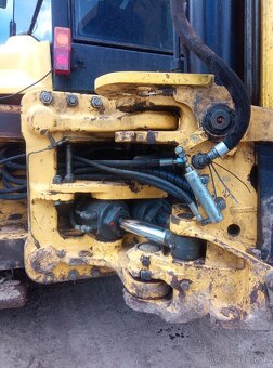 New Holland LB115B - 6