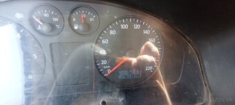 Volkswagen Transporter T5 - 6