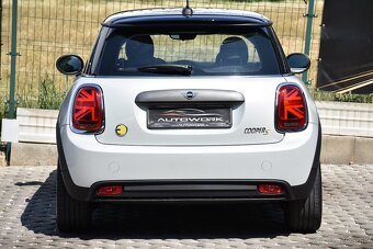 Mini Cooper E SE Elektro 184_KONÍ 2021 _35_000_KM_ - 6