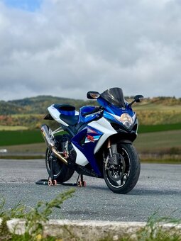 Suzuki Gsxr 1000 K8 - 6