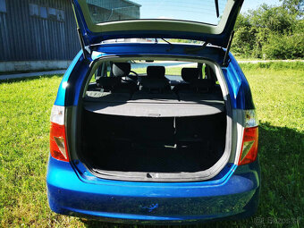 Honda FR-V 1,7 92kW 2005 - 6