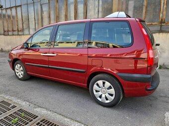Predám Citroën C8 2.2 HDI 94 KW...8-miest,Tempomat,8xgumy - 6