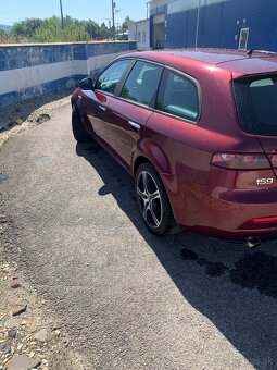 Predám Alfa Romeo 159 2,4  JTDM SW - 6