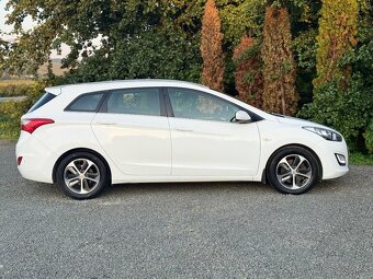REZERVOVANE/Hyundai i30 2016 facelift - 6