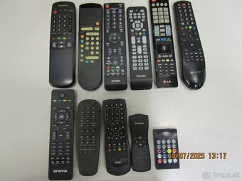 PREDAM ROZNE DIALKOVE OVLADACE vid.FOTO od.5€ - 6