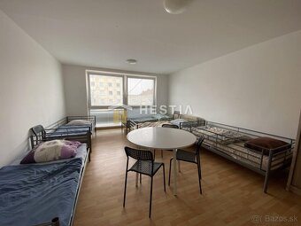 Ubytovacie priestory/izby na prenájom - centrum mesta Senica - 6