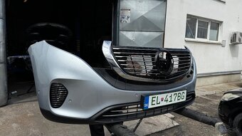 Mercedes EQC predný nárazník maska - 6