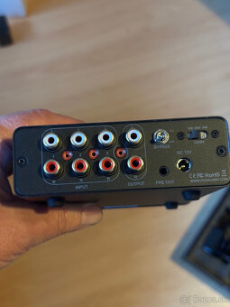 Stereo predzosilňovač - 6