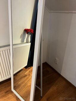 Zrkadlo s bielym rámom - 6