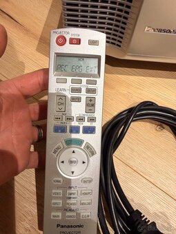 Projektor panasonic - 6
