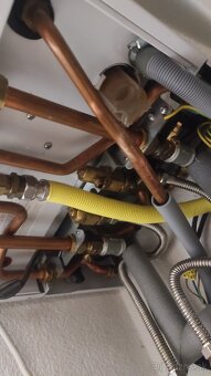 Vaillant kotol + zásobník - 6