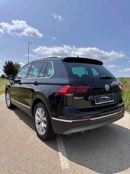 Volkswagen Tiguan Highline 2.0TDI DSG Panorama - 6