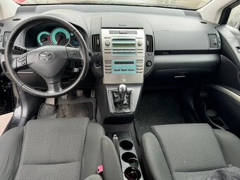 Toyota Corolla Verso 2.2D - 6