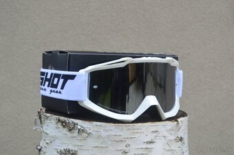 prilba helma okulare shot čierna biela - 6