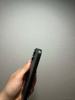 Apple iPhone 17 256GB Black - 6