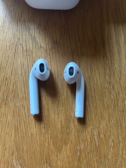 AirPods 1.generácie - 6