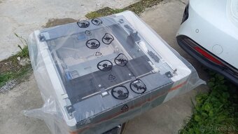 darujem za odvoz zasobnik na 500ks papiera - Q7817A - 6