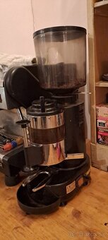 Kávovar Rancilio S27 a profi mlynček - 6