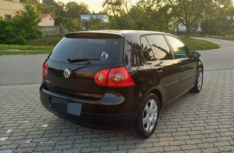 Volkswagen Golf V 1.4 16V 55Kw R.V. 02/2006 Comfortline M5 - 6