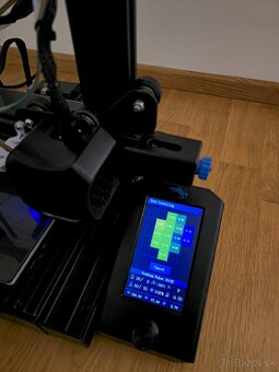 Predám 3D tlačiareň Ender 3 V2 – upravená, výborný stav
- 6