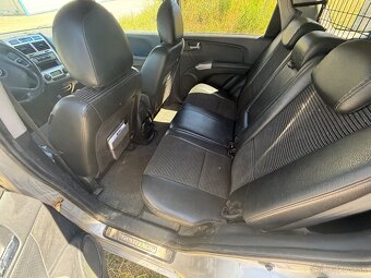 Kia Sportage 2.0crdi 4x4 - 6