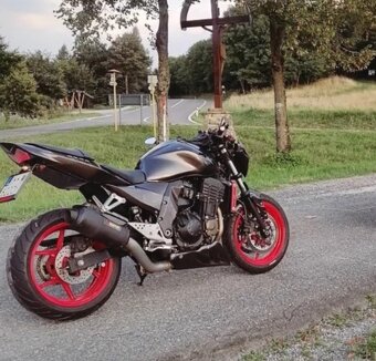 Predam Kawasaki z750 - 6
