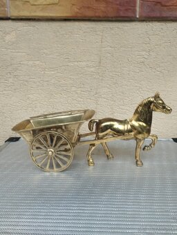 Staré plechové autíčka,busta,staré hračky, koreničky,hodiny - 6