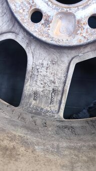 Zimne komplety Audi - 6