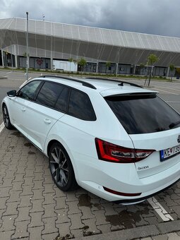 ŠKODA SUPERB SPORTLINE 2.0 TDi 140kw 4x4 - 6