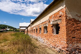 POĽNOHOSPODÁRSKA BUDOVA V OBCI CIGLA - 6