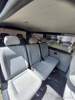 Predam Volkswagen transporter t5 , caravela 9 miestne - 6