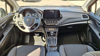 S-CROSS 1,5i GLX+ Elegance+ 4x4 AGS TSMJYBH2S00B68187 - 6