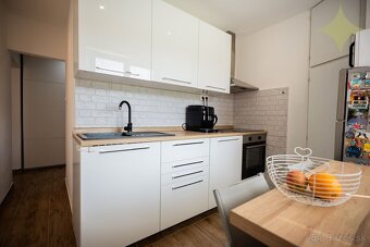 Predaj | moderný 2,5i byt | zariadený |balkón |Fončorda - 6