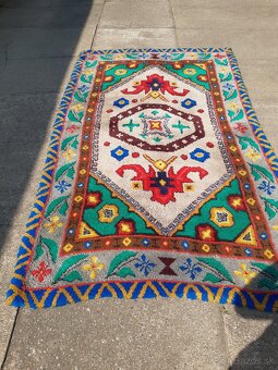 Predám ručné práce a koberce - 6