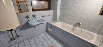 5 izbový poschodový rodinný dom, 2x veľká garáž - 6