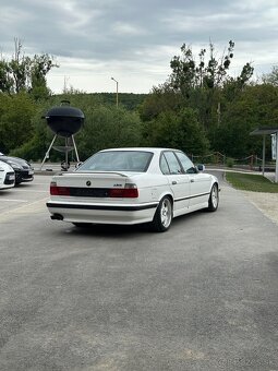 BMW M5 E34 - 6